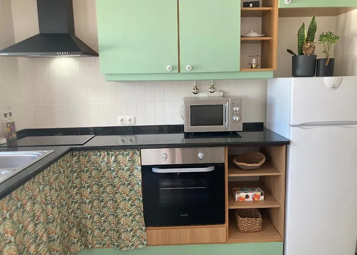 Adabibas Holiday home *